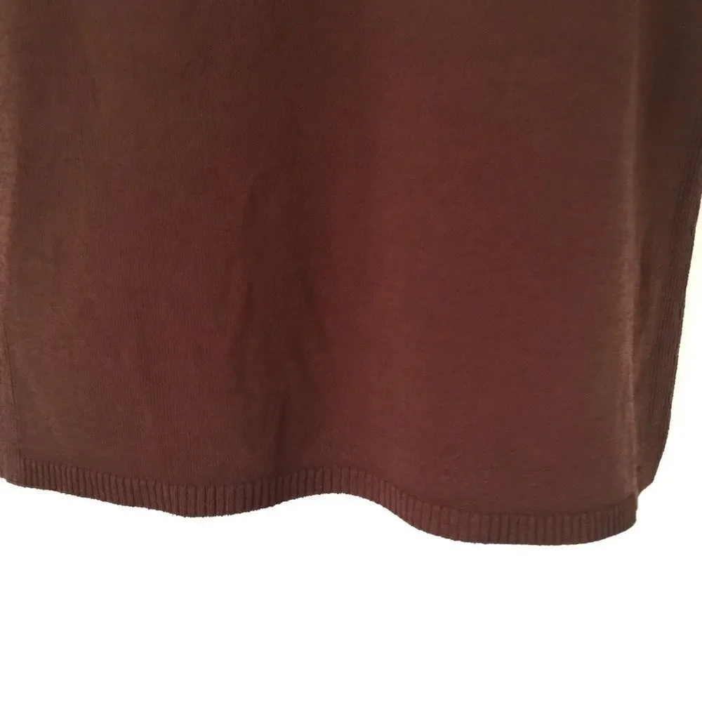Finity Basic Top in Brown Size L - Picture 4 of 7